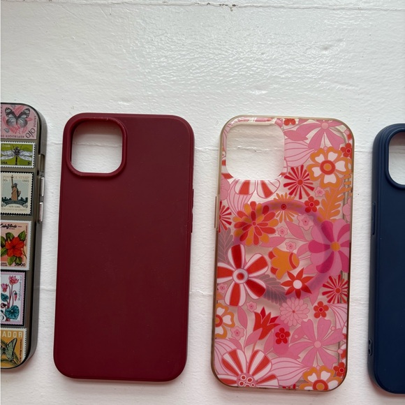 Kate Spade Floral Iphone 13, 14 Case and other basic silicon cases!! - Picture 3 of 8